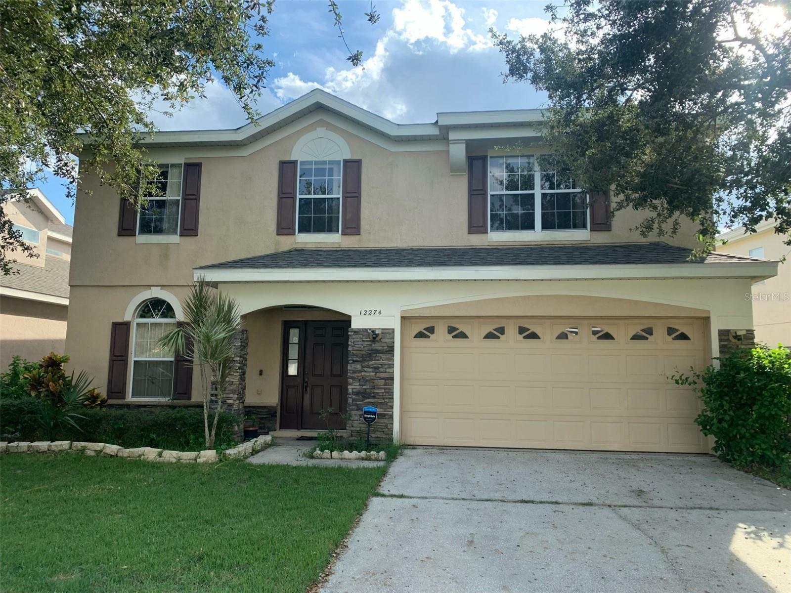 Property Photo:  12274 Accipiter Drive  FL 32837 