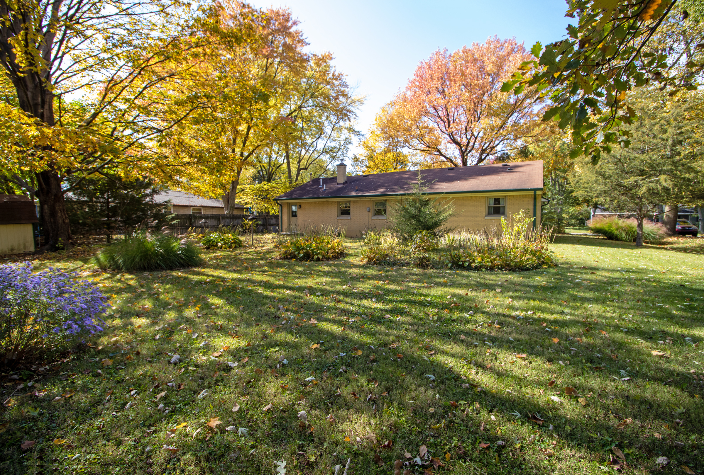 Property Photo: 5715 Manning Road IN 46228
