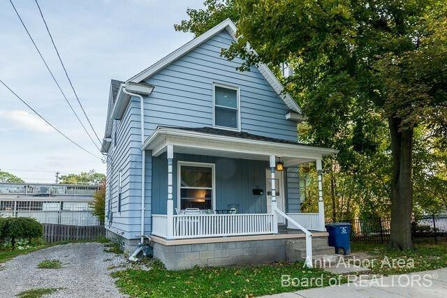 Property Photo:  311 2nd Street  MI 48103 