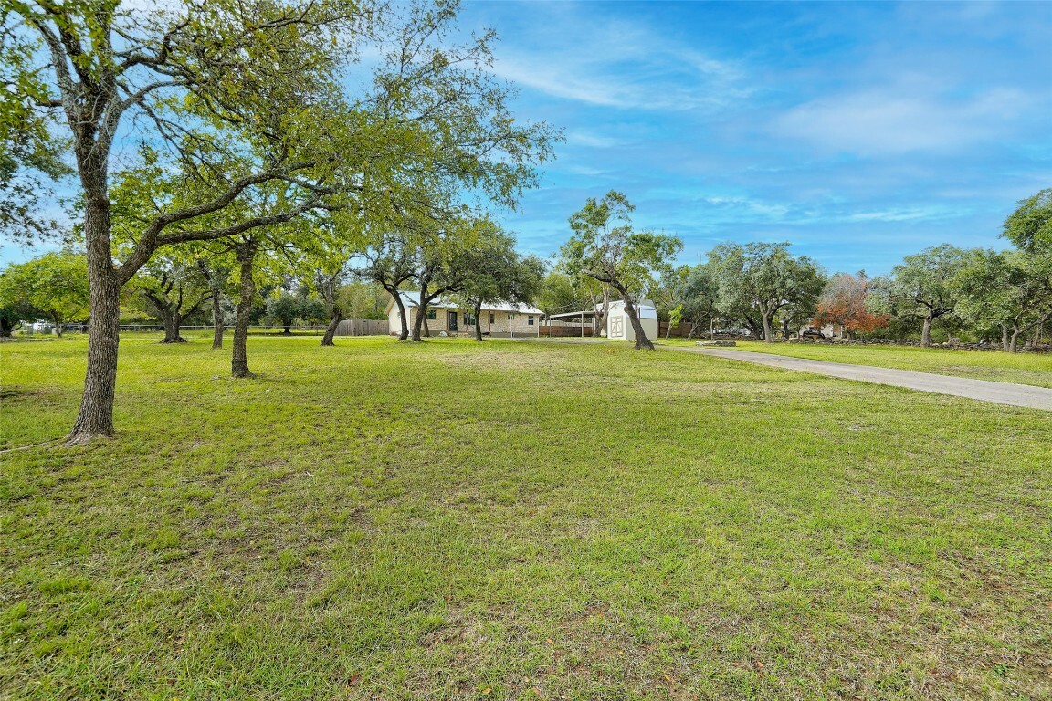 Property Photo:  6722 N Lakewoods Drive  TX 78633 