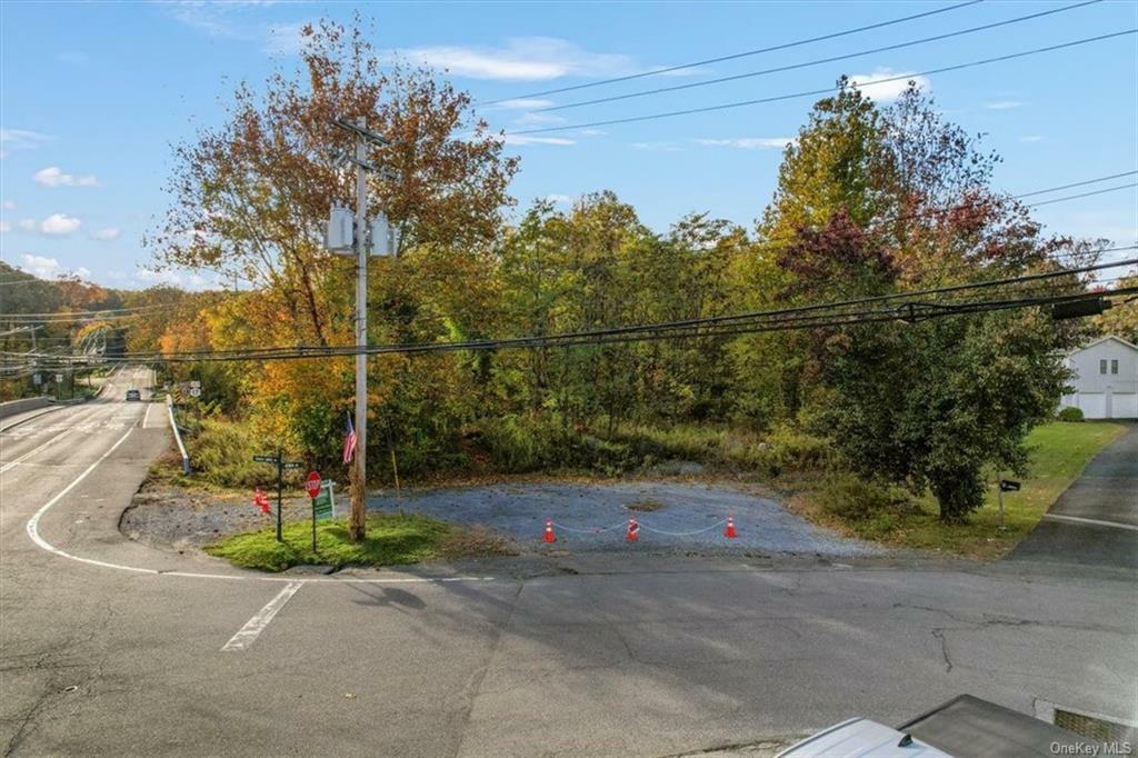 Property Photo:  3 Allen Lane  NY 10974 