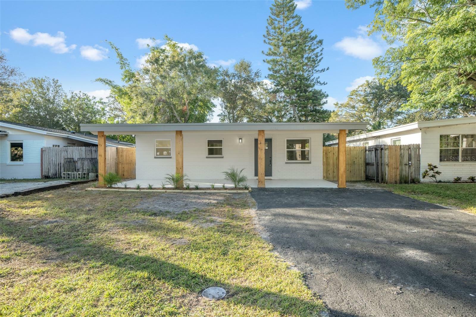 Property Photo:  4648 72nd Avenue N  FL 33781 