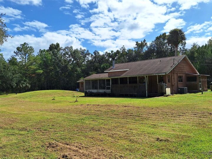 Property Photo:  2861 Elm Street  FL 32765 