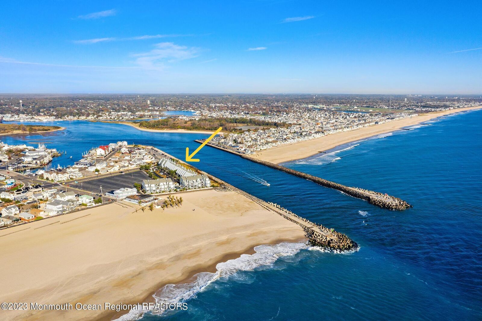 Property Photo:  45 Harborhead Drive  NJ 08742 