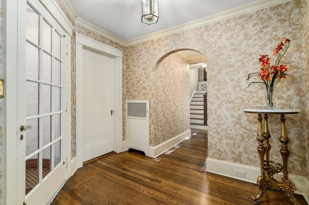 Property Photo:  45 Terrace Dr  MA 01609 