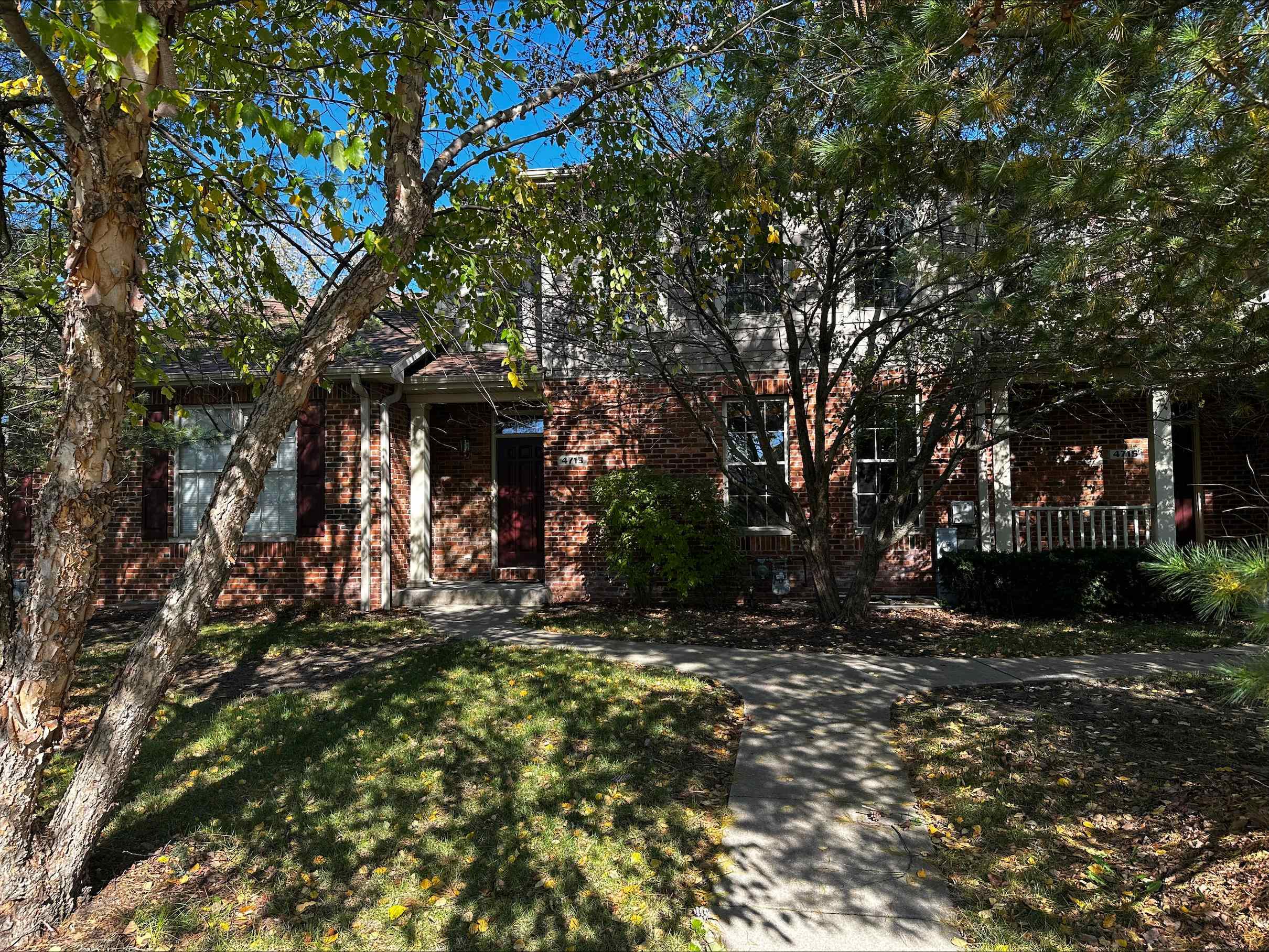 Property Photo:  4713 Oak Way  IL 61073 