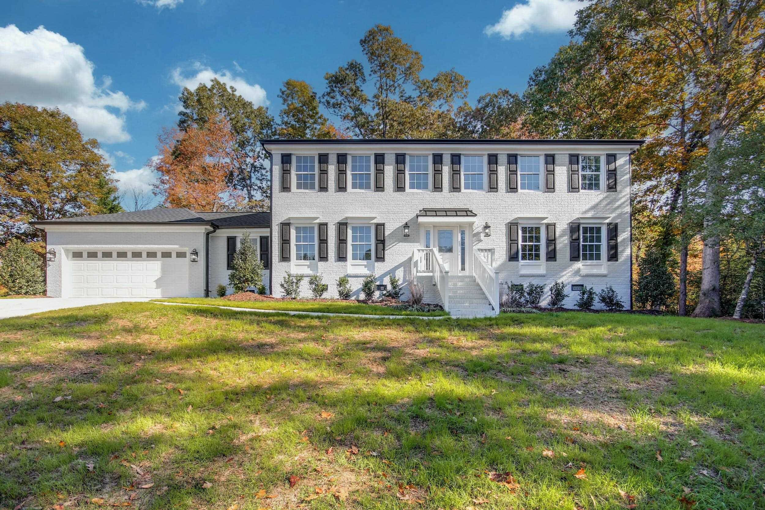 Property Photo:  101 E Carnaby Court  NC 27513 