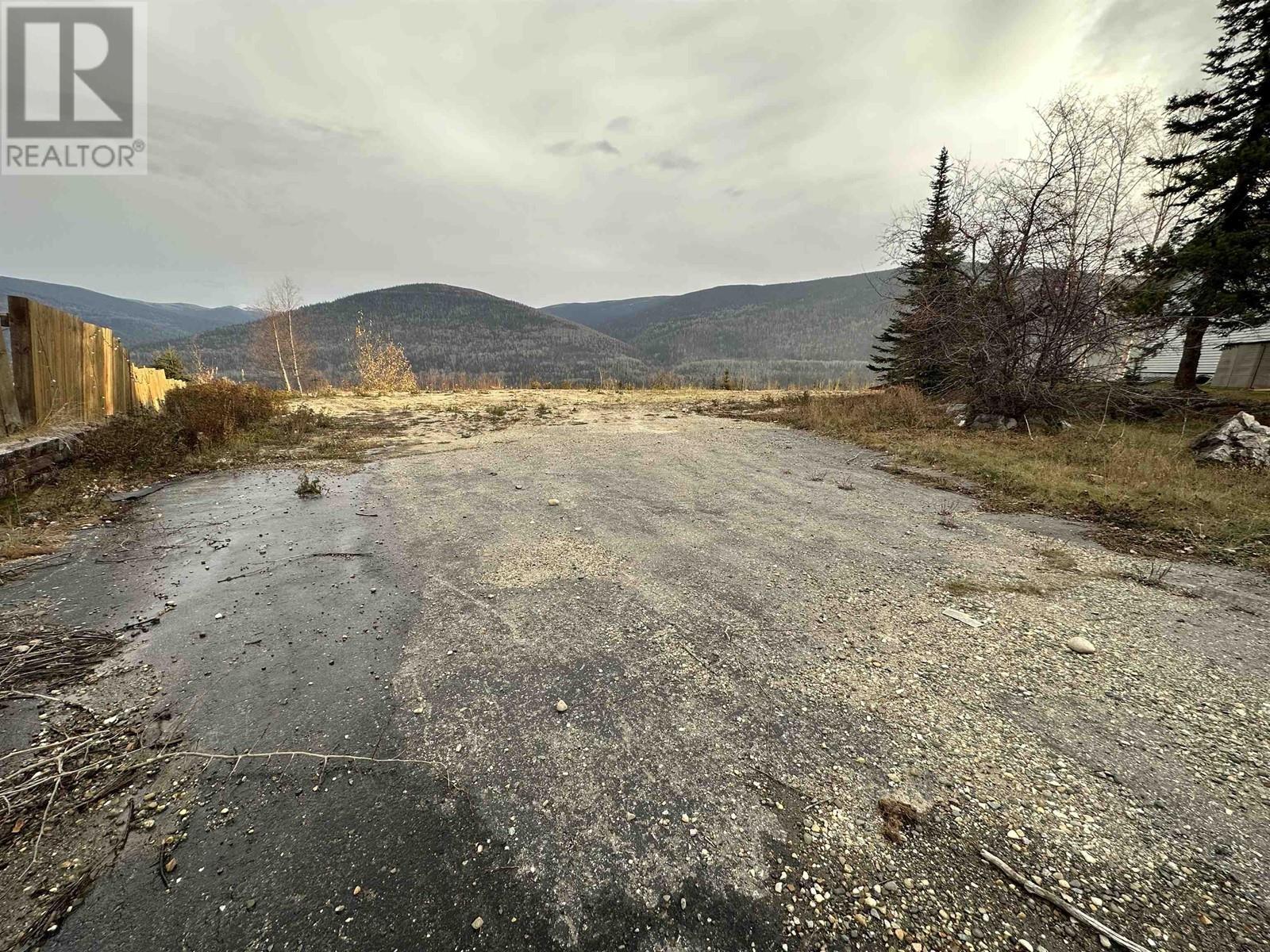 Photo de la propriété:  22 Grayling Crescent  BC V0J 2C0 