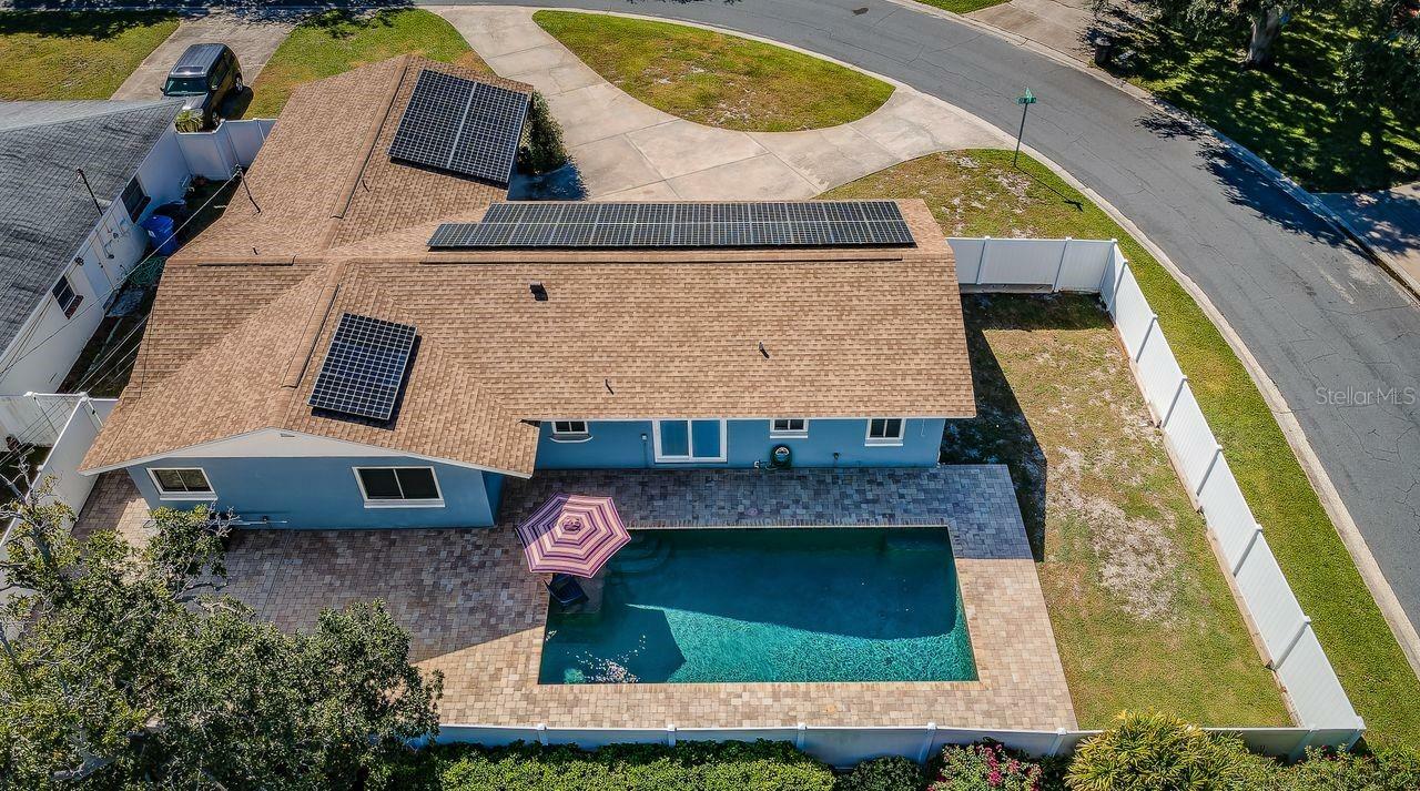 Property Photo: 6489 28th Avenue N FL 33710