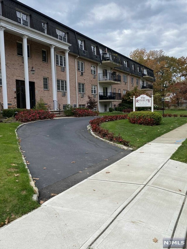 Property Photo: 550 Fairview Avenue 218 NJ 07675