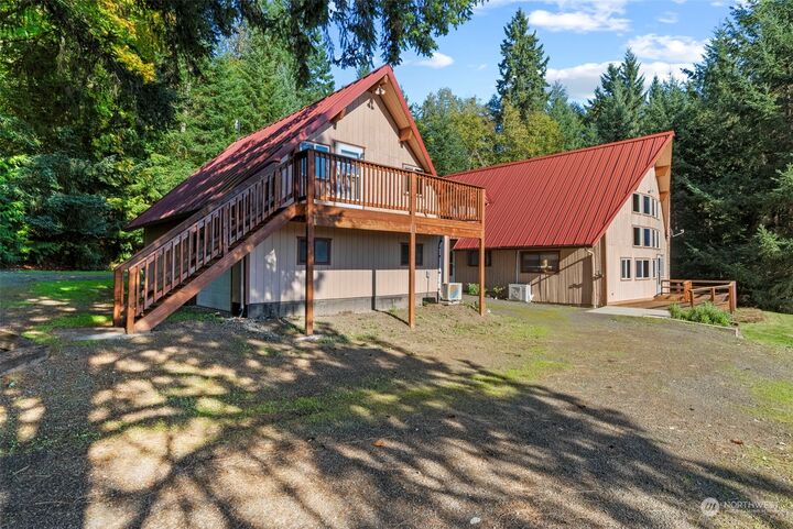 Property Photo:  1270 Confer Road  WA 98625 
