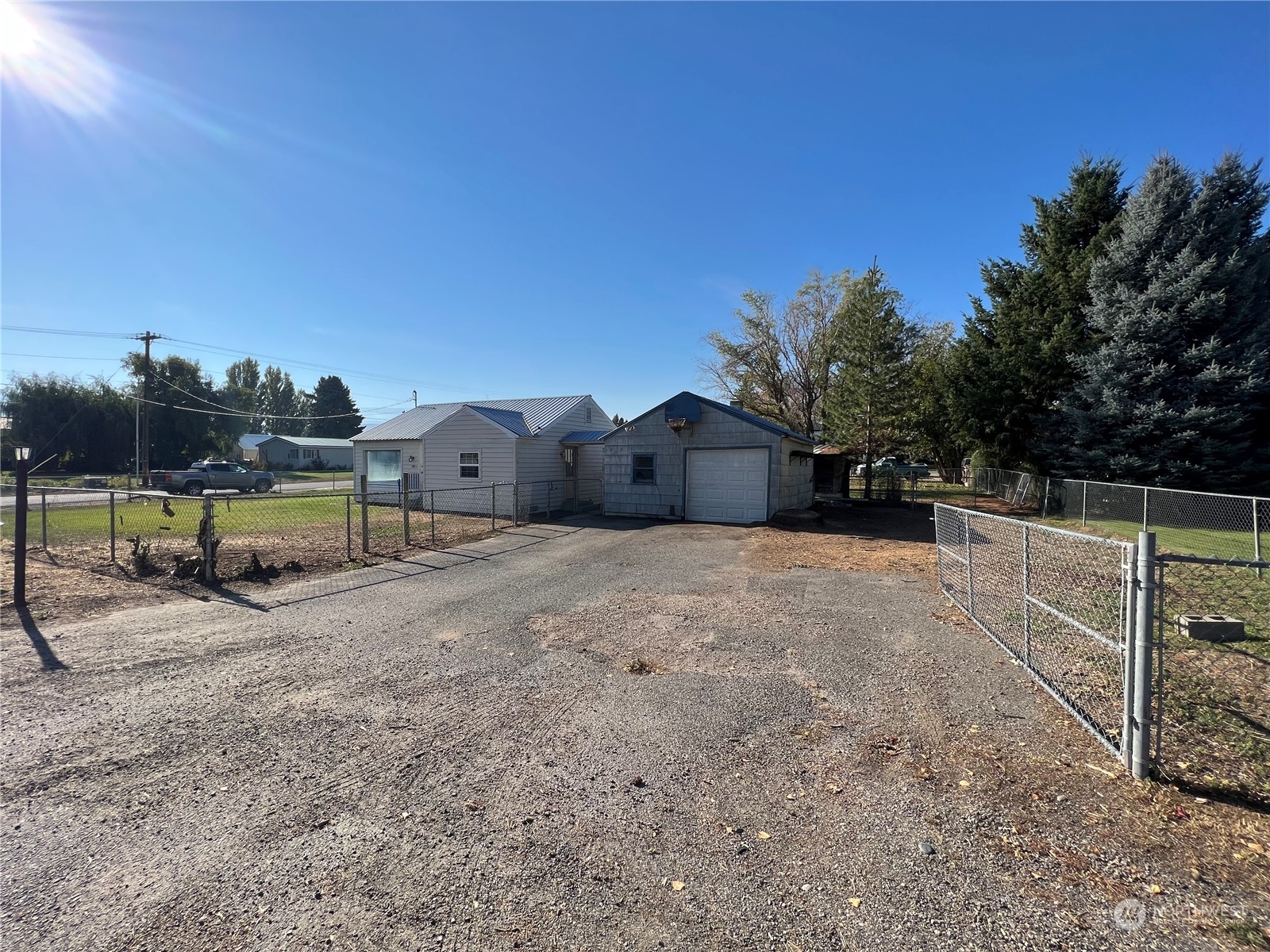 Property Photo:  102 N Nile  WA 98802 