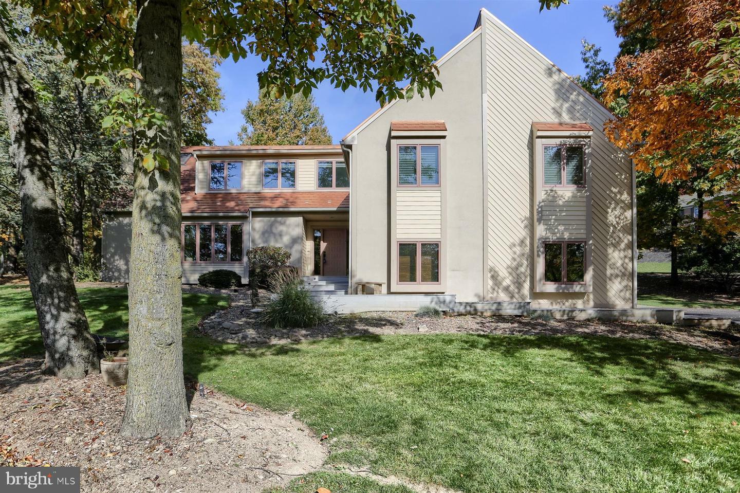 Property Photo: 4080 Deer Run Court PA 17112