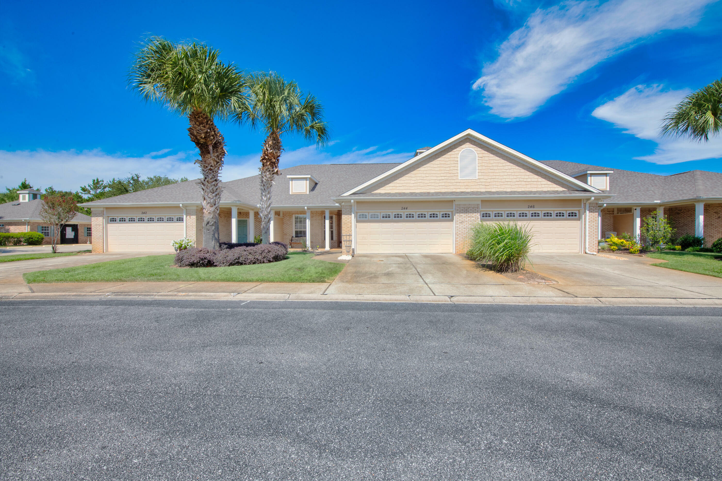 Property Photo:  244 Diamond Cove  FL 32541 