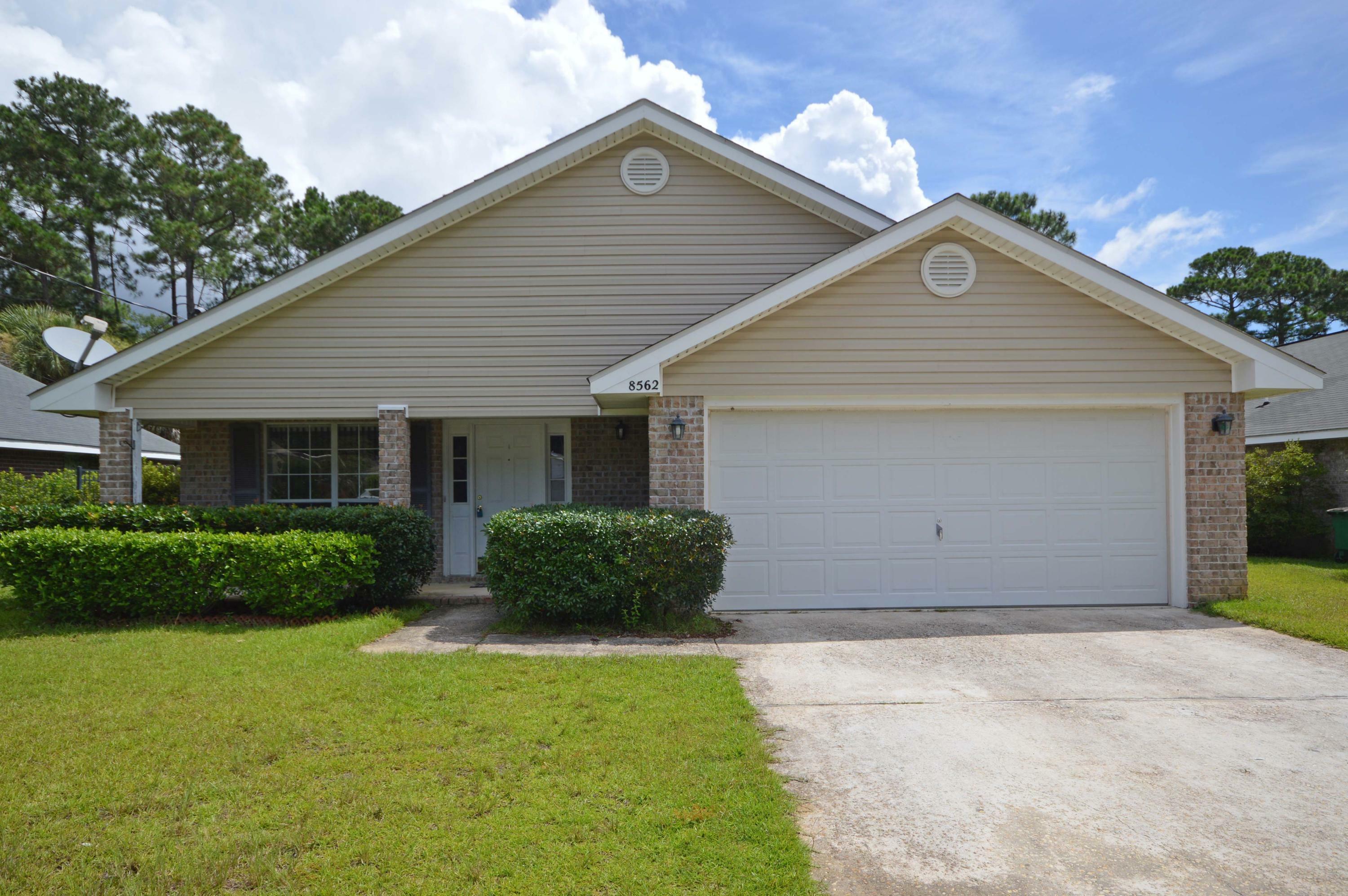 Property Photo:  8562 Wilburn Cove  FL 32566 