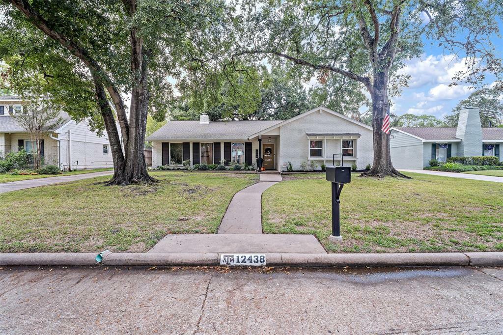 Property Photo: 12438 Carriage Hill Drive TX 77077