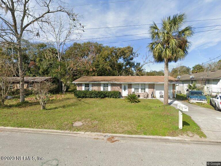 Property Photo:  1206 North Street  FL 32043 