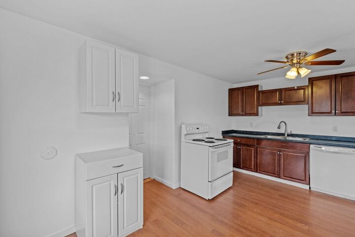 Property Photo:  6-8 Higgins Place  NH 03301 