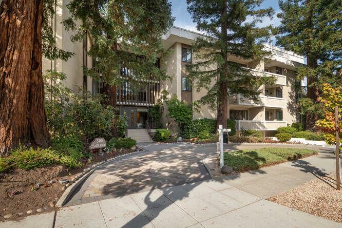 Property Photo: 500 Almer Road 204 CA 94010