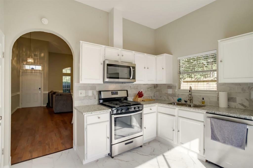 Property Photo:  16922 Colony Creek Drive  TX 77379 