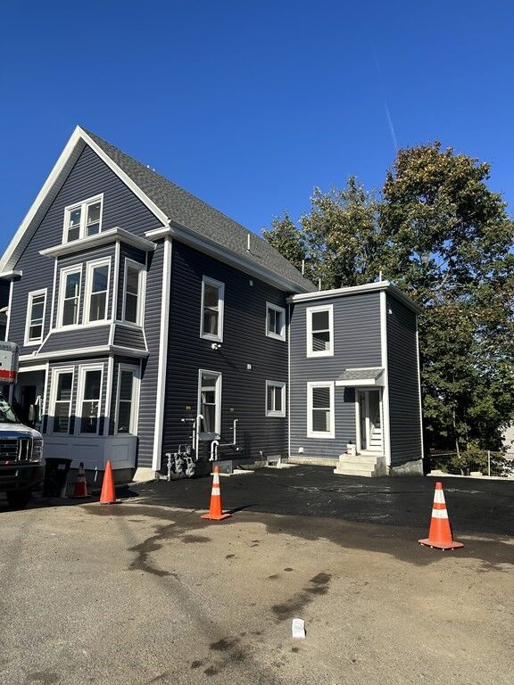 Property Photo:  13 Adams Ct  MA 01902 