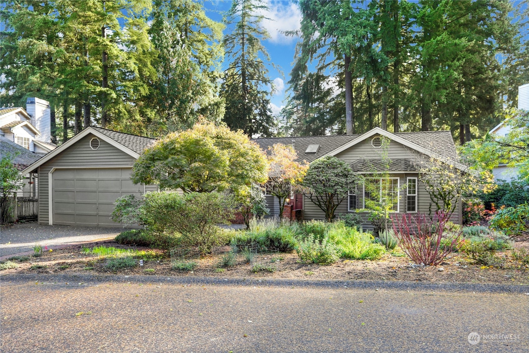 Property Photo: 2840 160th Place NE WA 98008