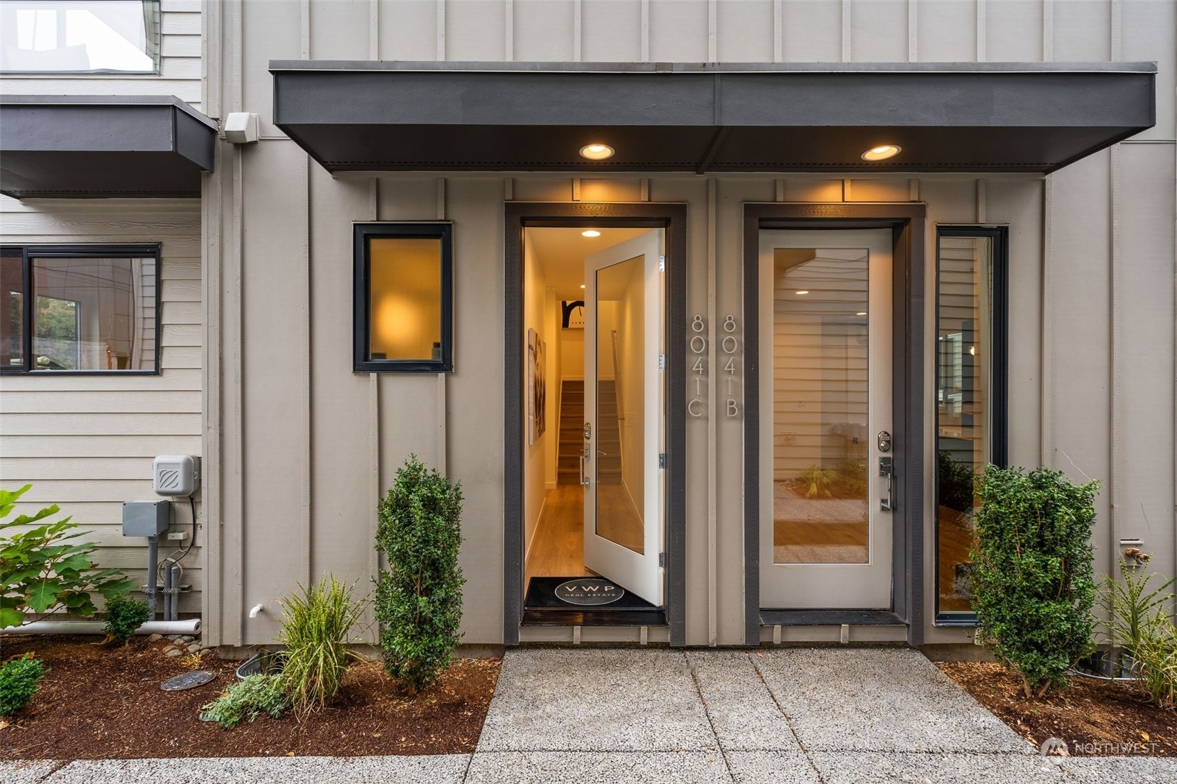 Property Photo: 8041 C Mary Avenue NW WA 98117