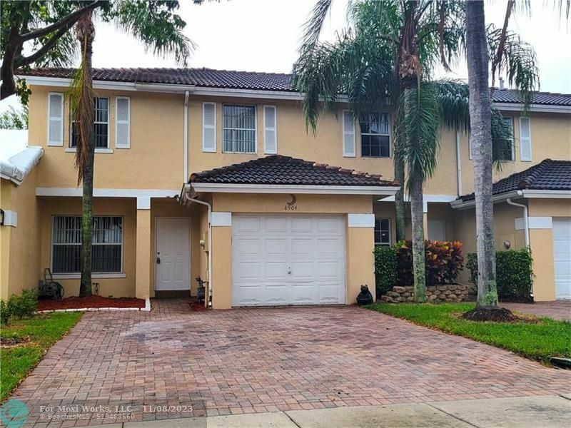 Property Photo:  8904 NW 53rd Ct  FL 33351 