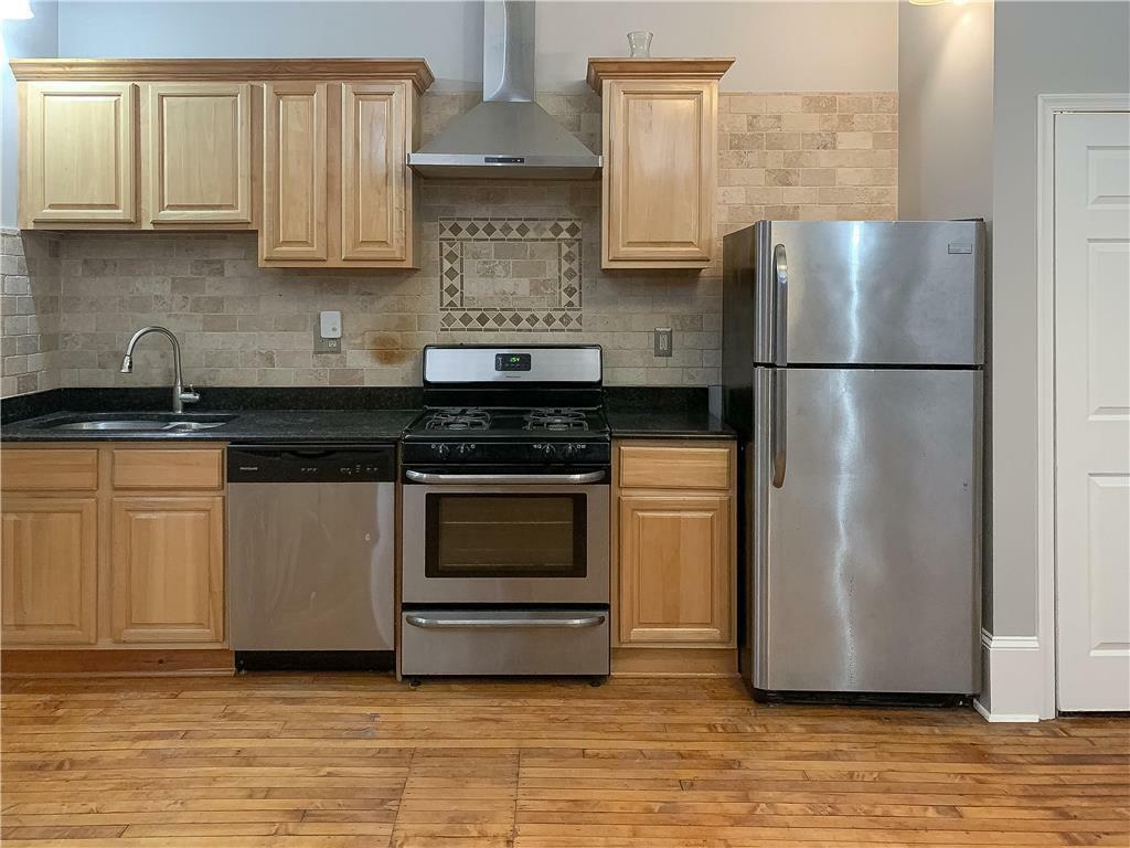 Property Photo: 5 North Bank Street B PA 18042
