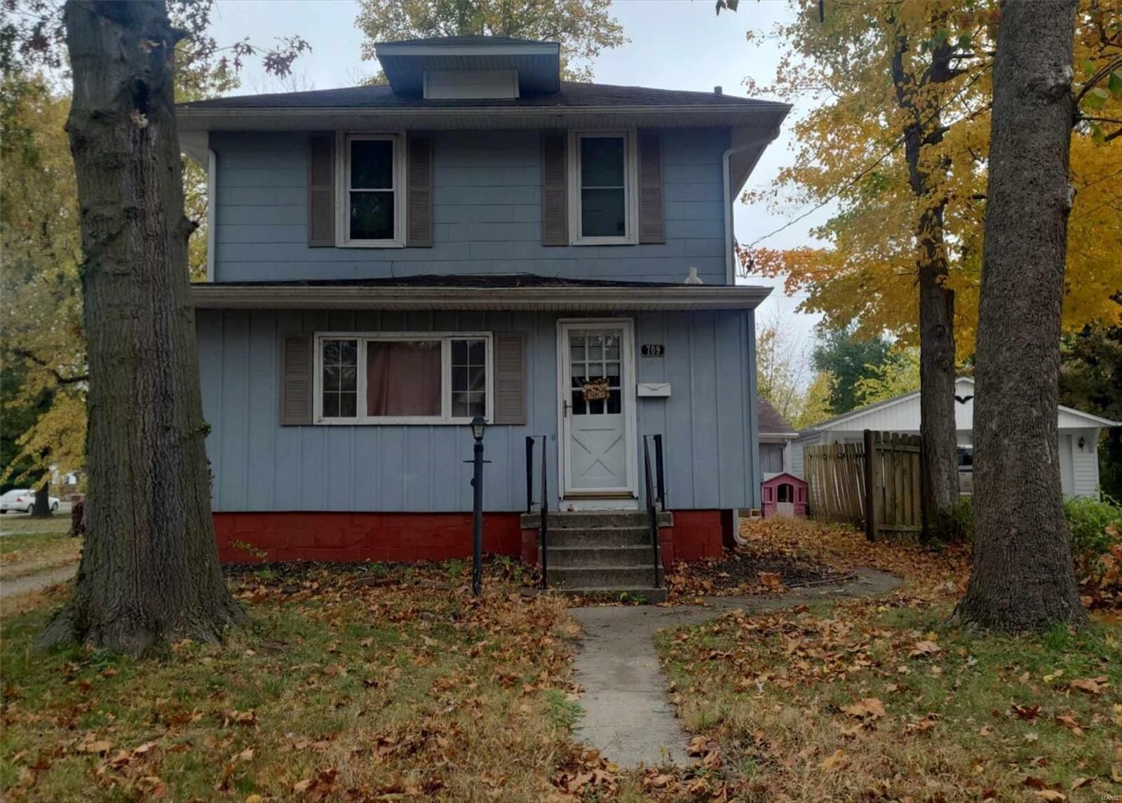 Property Photo: 709 Mayo IL 62626