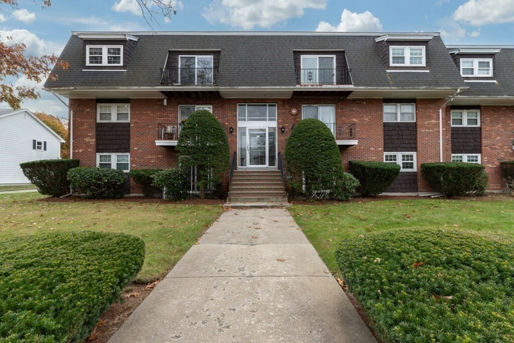 Property Photo:  23 Pilgrim Circle A  MA 01844 