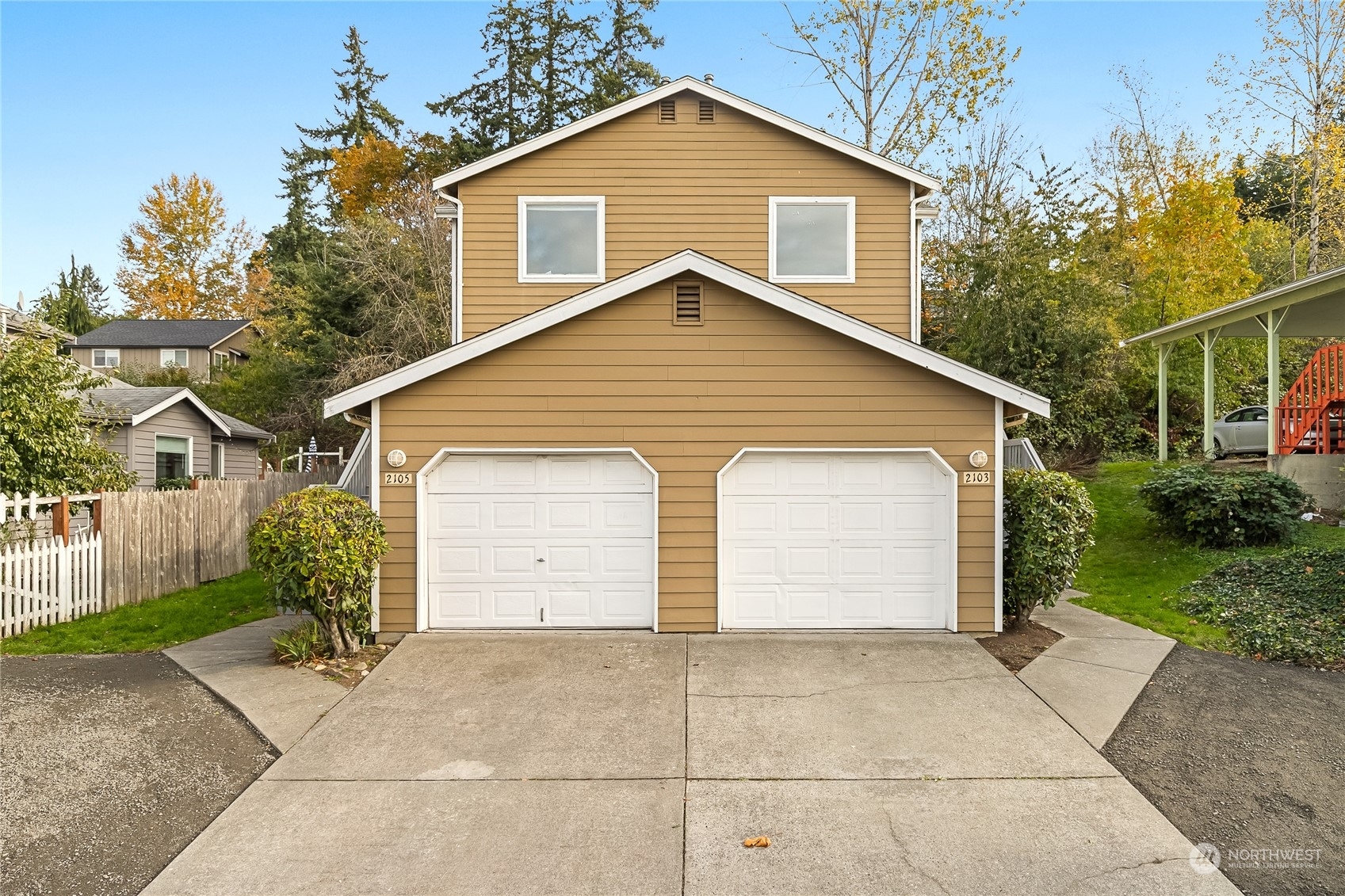 Property Photo: 2103 Xenia Street WA 98229