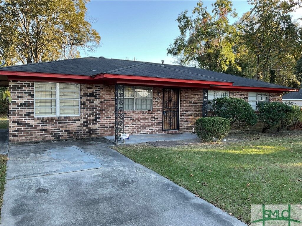 Property Photo:  719 Hopewell Street  GA 31415 