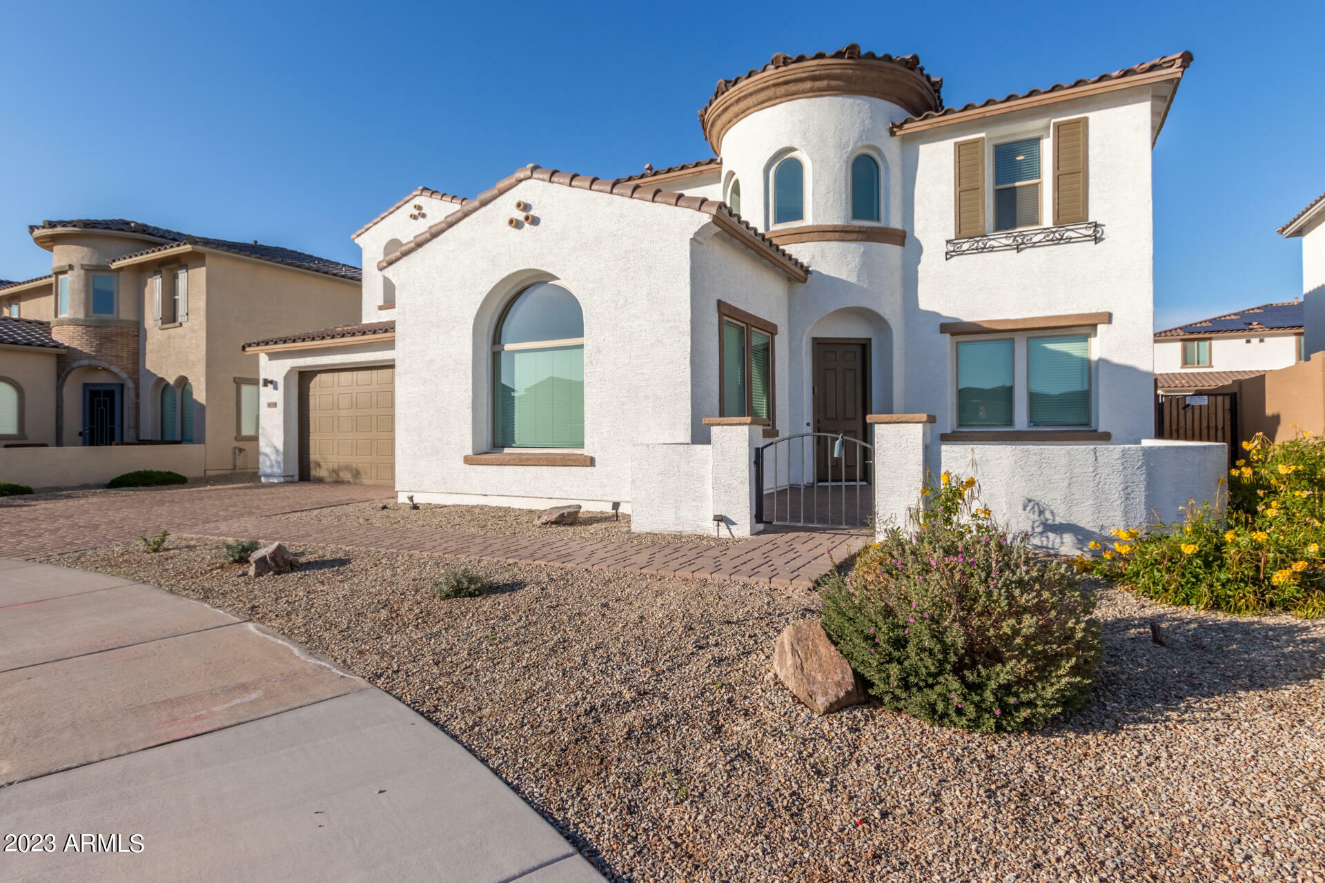 Property Photo:  14038 W Desert Hollow Drive  AZ 85387 