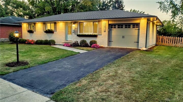1015 Romanus Drive  Vandalia OH 45377 photo