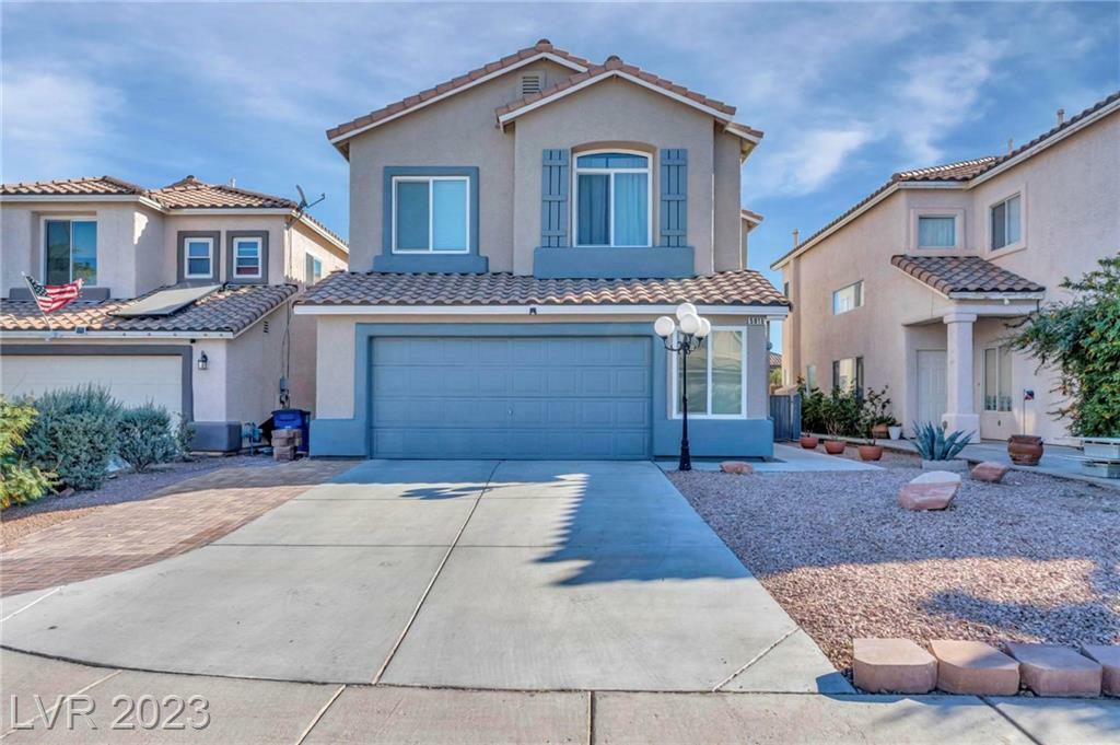 Property Photo: 5816 Golden Wing Street NV 89113