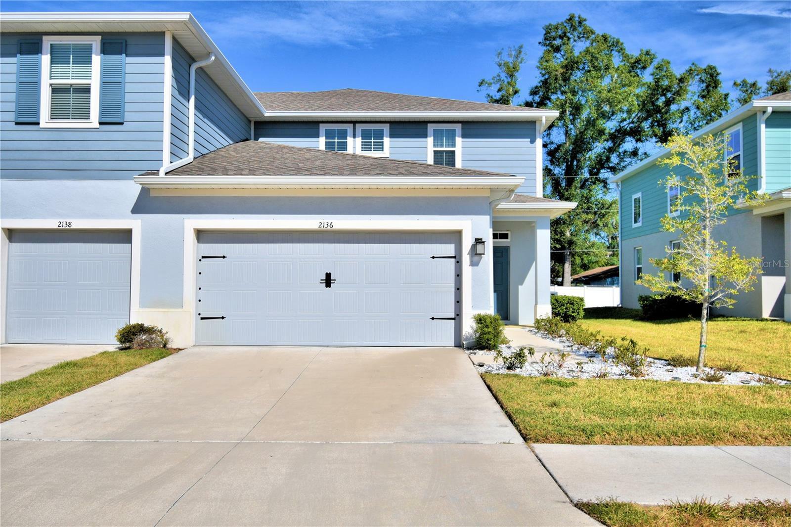 Property Photo: 2136 Laceflower Drive FL 33510