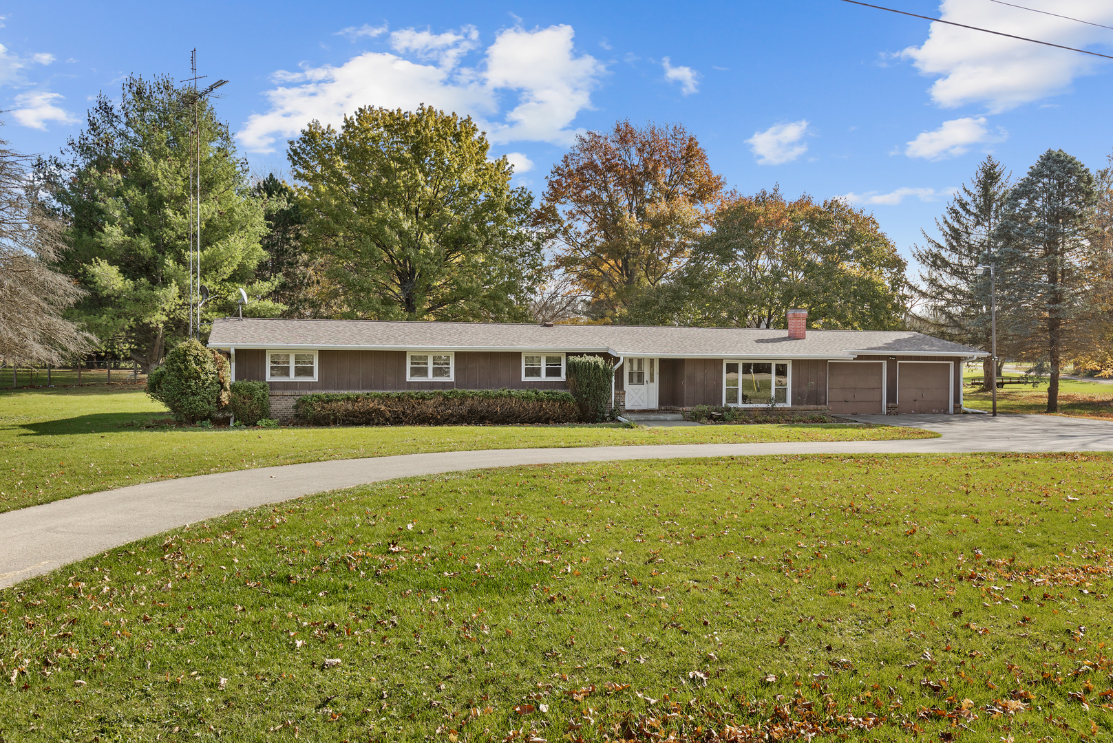 Property Photo:  2297 S Daysville Road  IL 61061 