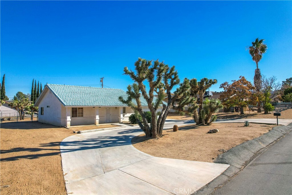 Property Photo:  7357 Condalia Avenue  CA 92284 