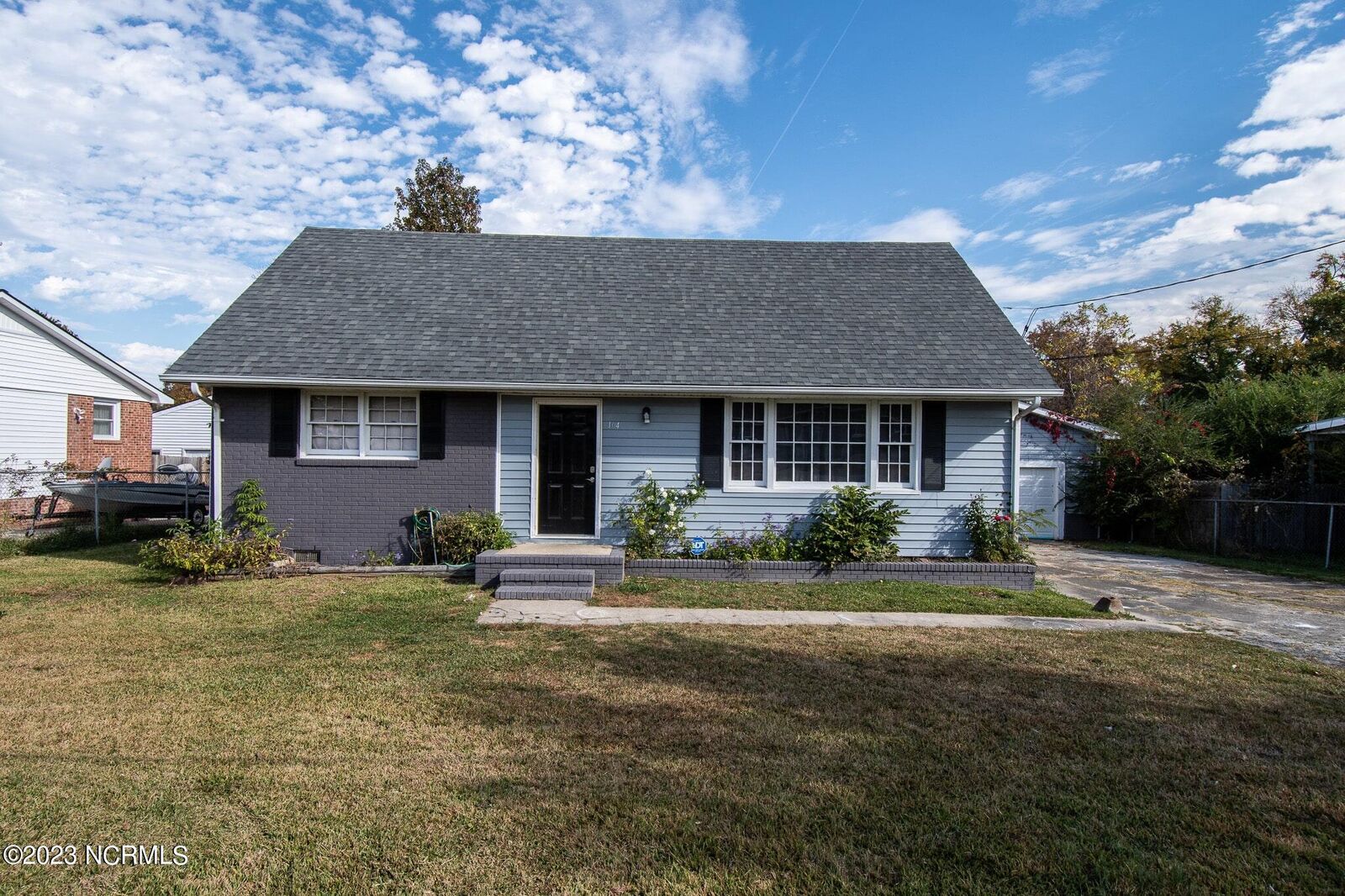 Property Photo:  104 Tower Drive  NC 28546 