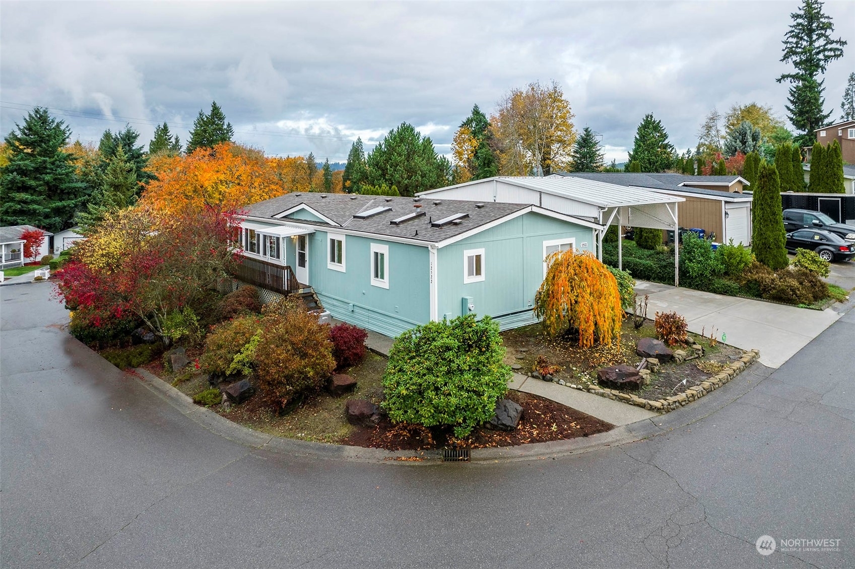 Property Photo: 12522 NE 198th Street WA 98011