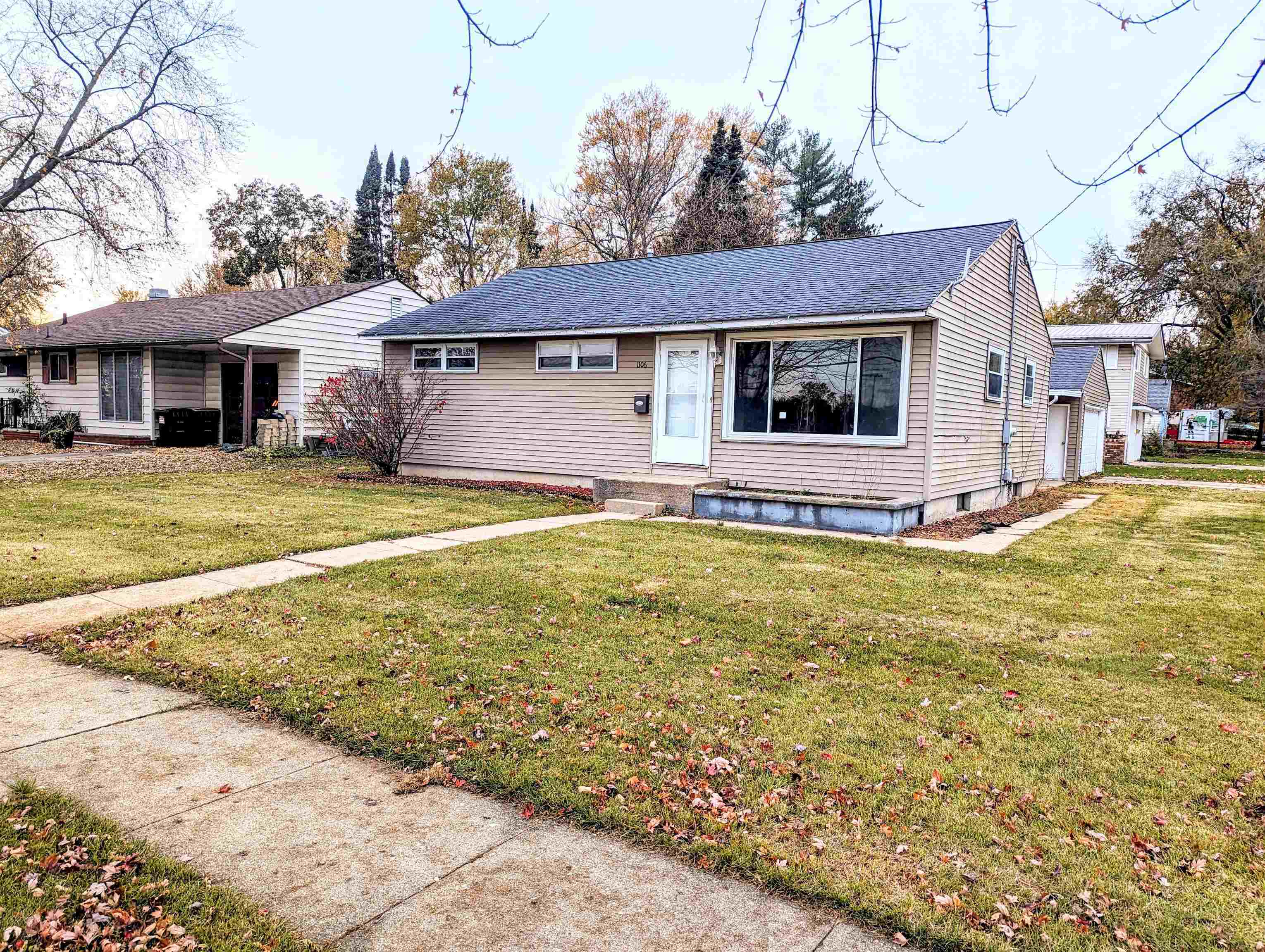 Property Photo:  1106 S McKinley Avenue  IL 61032 