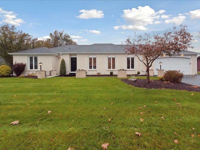 Property Photo: 805 Suffolk Drive WI 53546