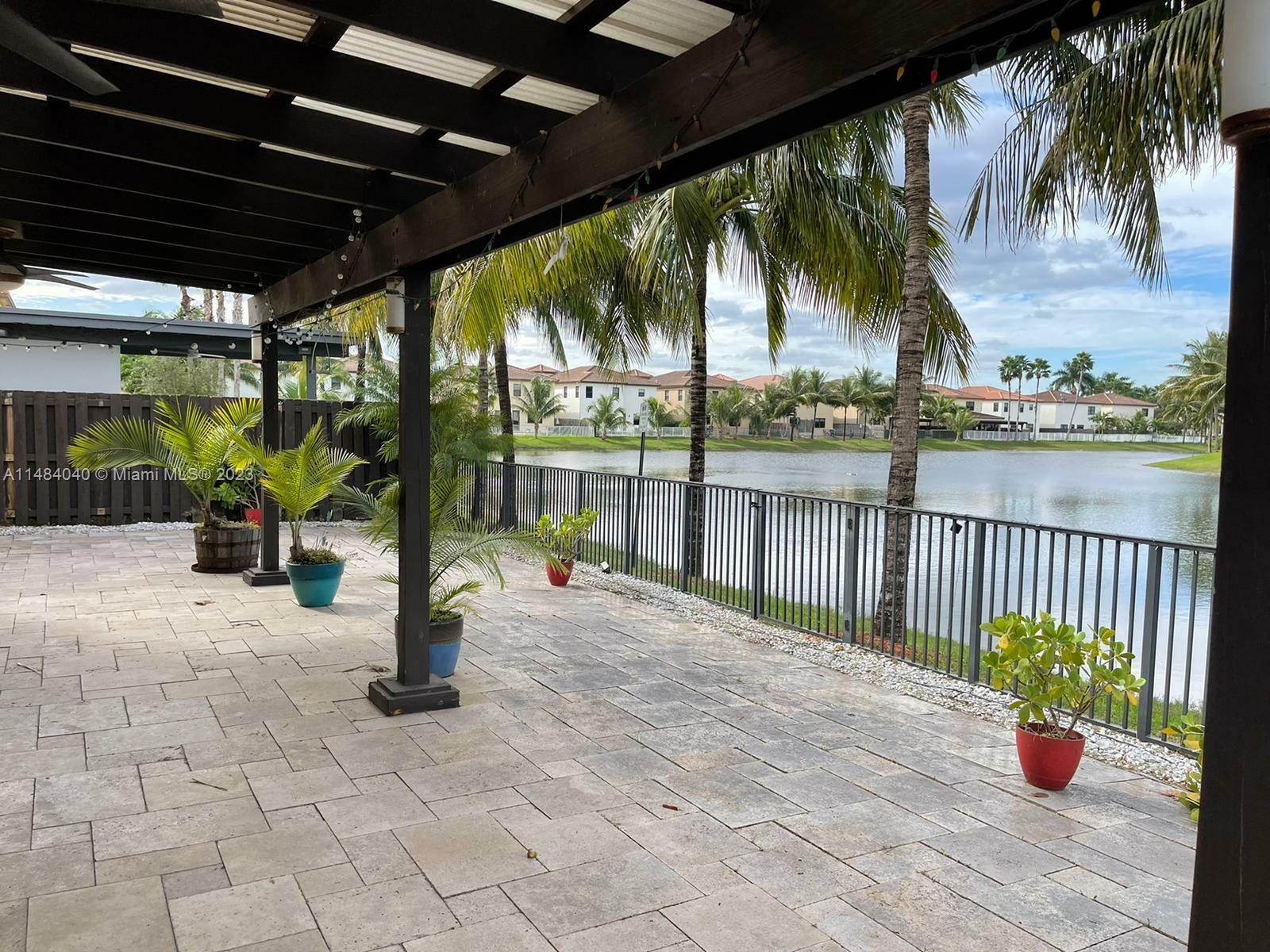 Property Photo:  8860 NW 98th Ct  FL 33178 