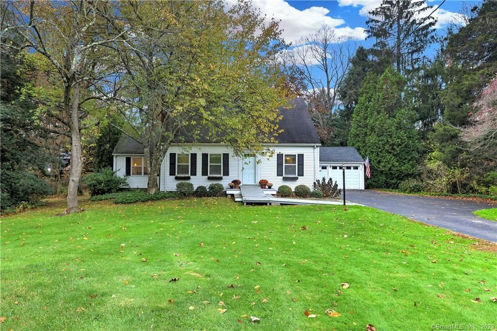 Property Photo:  372 Lambert Road  CT 06477 