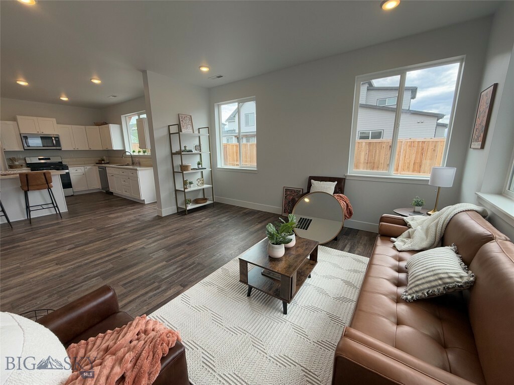 Property Photo: 33 Westgate Ave MT 59718