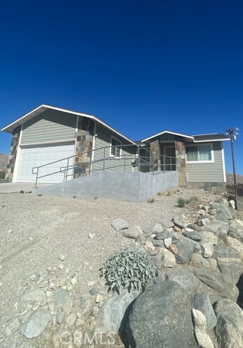 Property Photo:  13404 Fremontia Road  CA 92282 