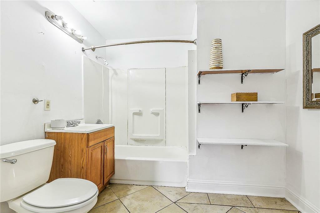 Property Photo:  5647 Pauline Drive  LA 70126 