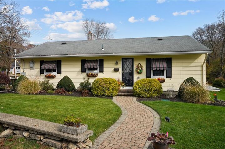 76 Pound Hill Rd  North Smithfield RI 02896 photo