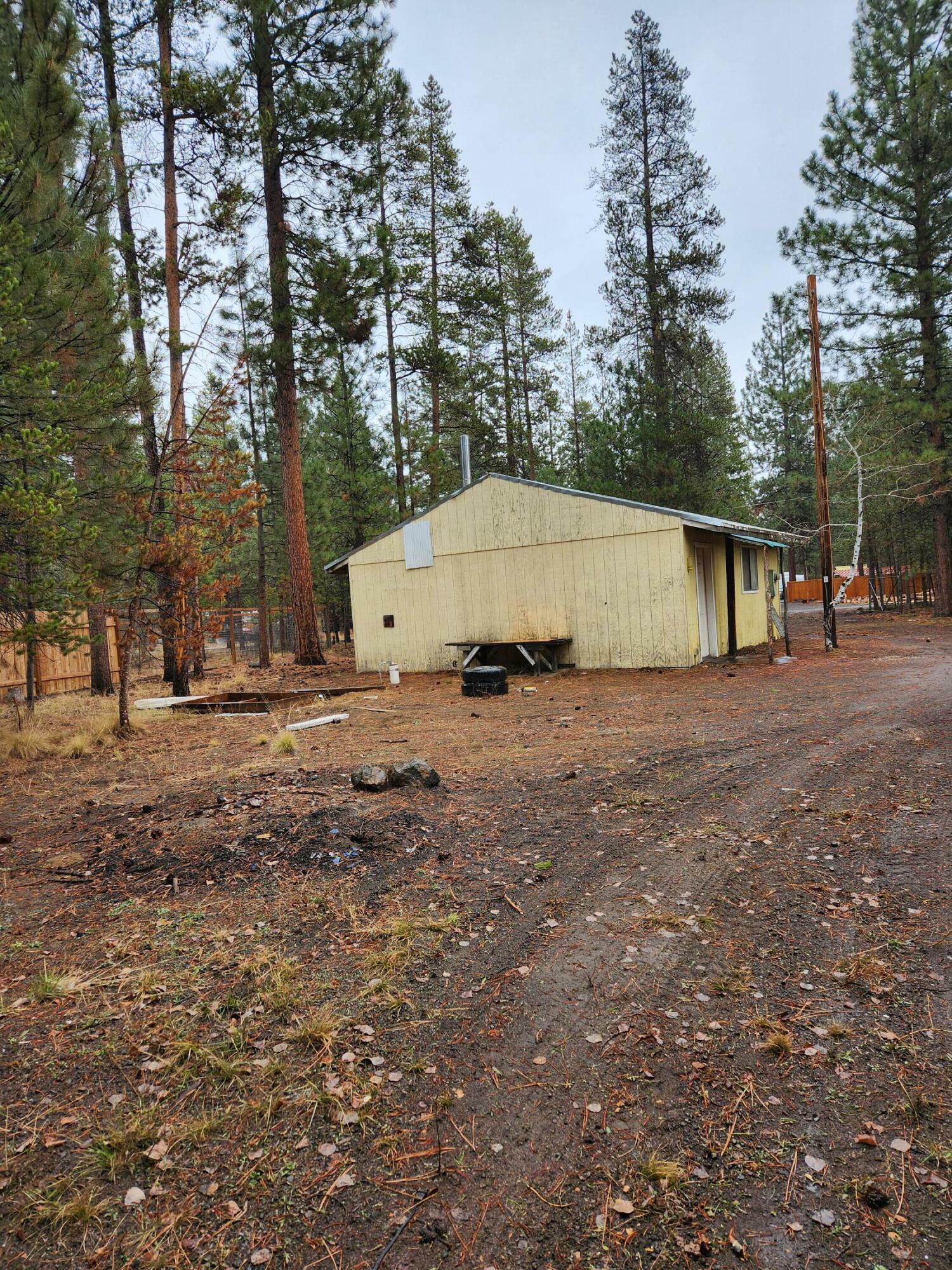 Property Photo: 51433 Jory Road OR 97739